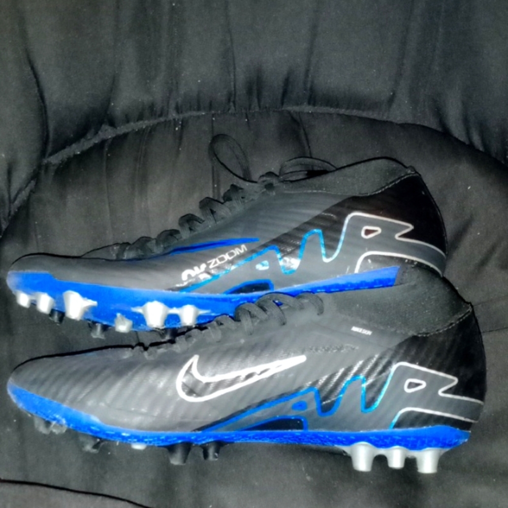 Nike Air Zoom Big Boy Black and Blue Soccer Cleats